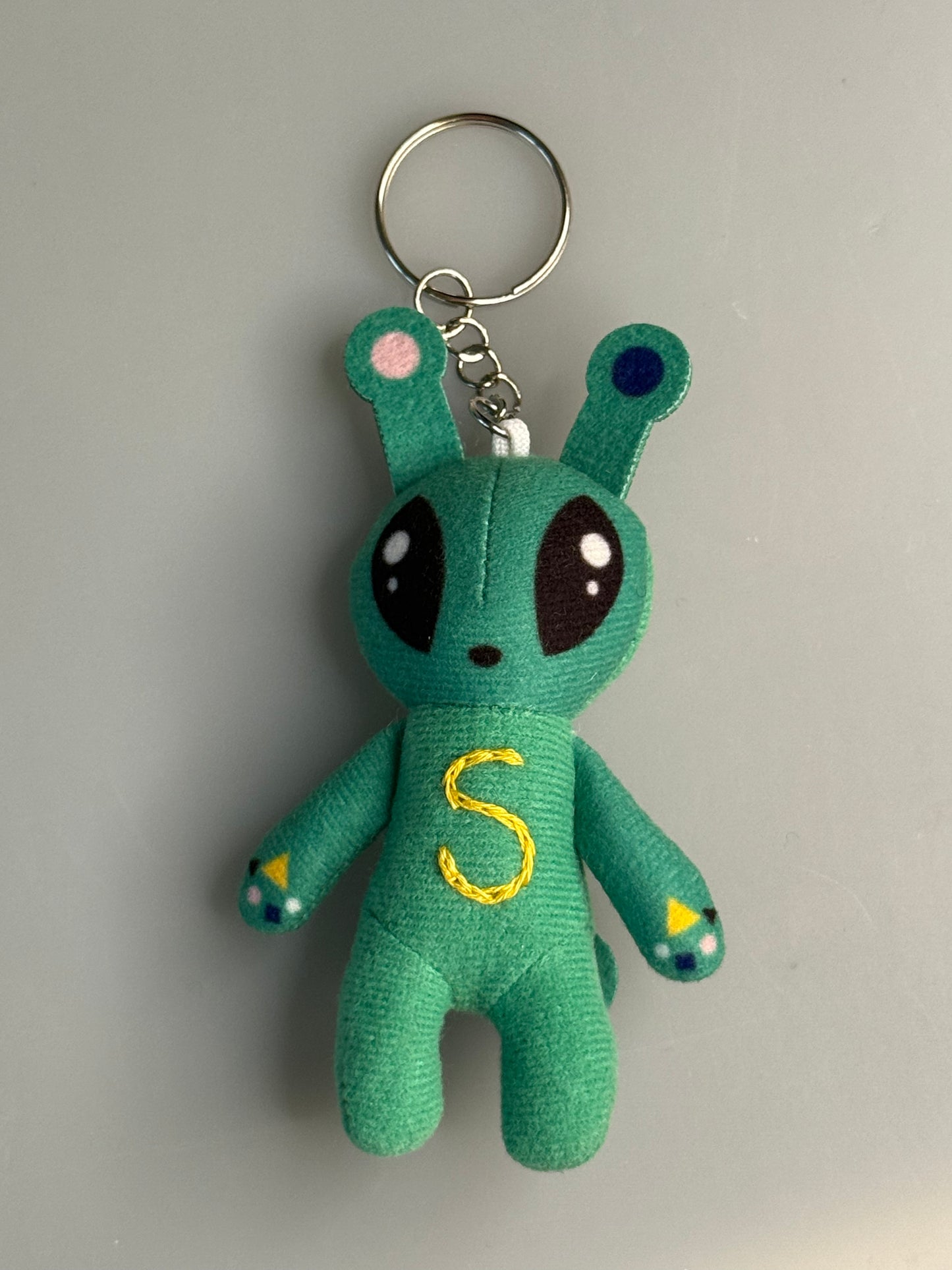 Llavero alienigenas Sinergia